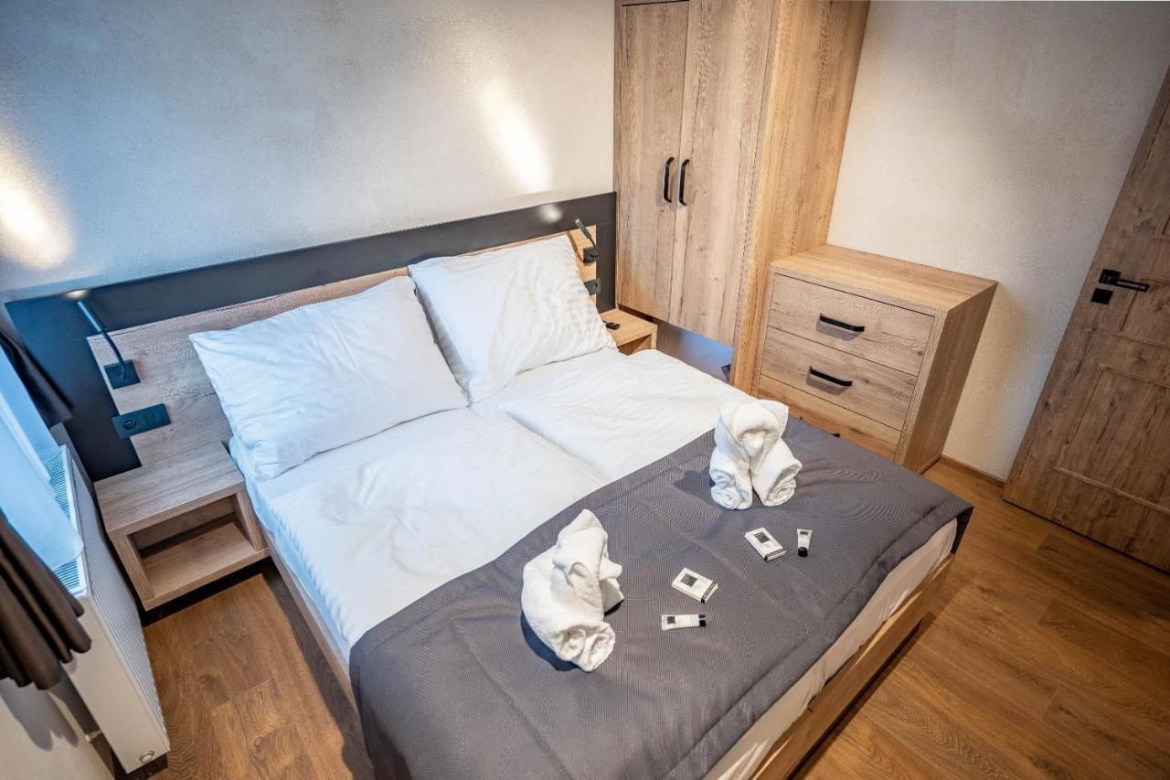 Residence Klazary U Zumberka - Terasove Apartmany Kamenna Exterior foto